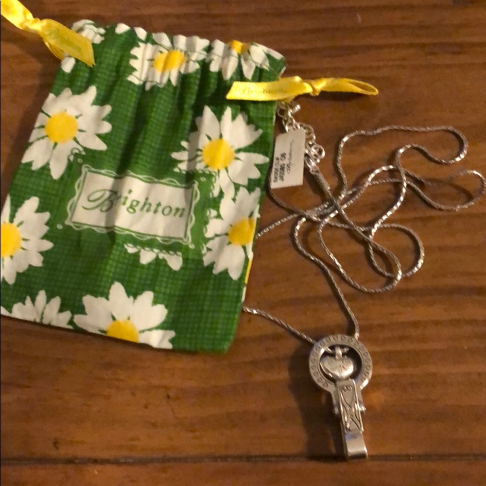NWT Brighton Badge Clip!